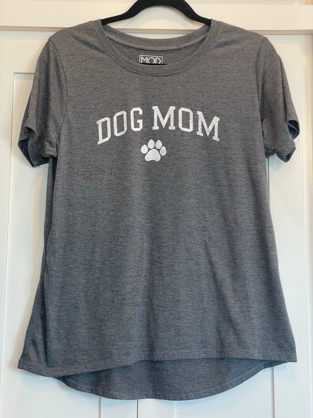 Modern Lux "DOG MOM" Gray short sleeve tee XL